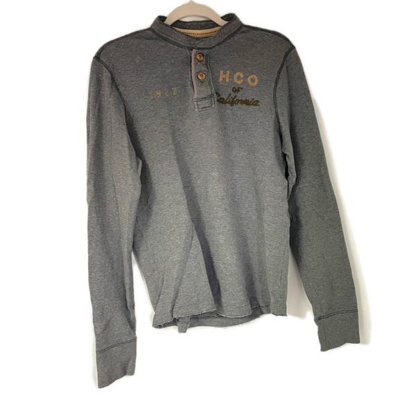 Hollister Other - Hollister long sleeve
